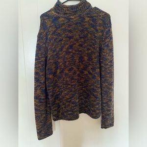 turtle neck sweater